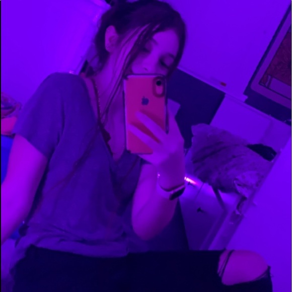 Meet your Posher, Sophia - Picture 4 of 4